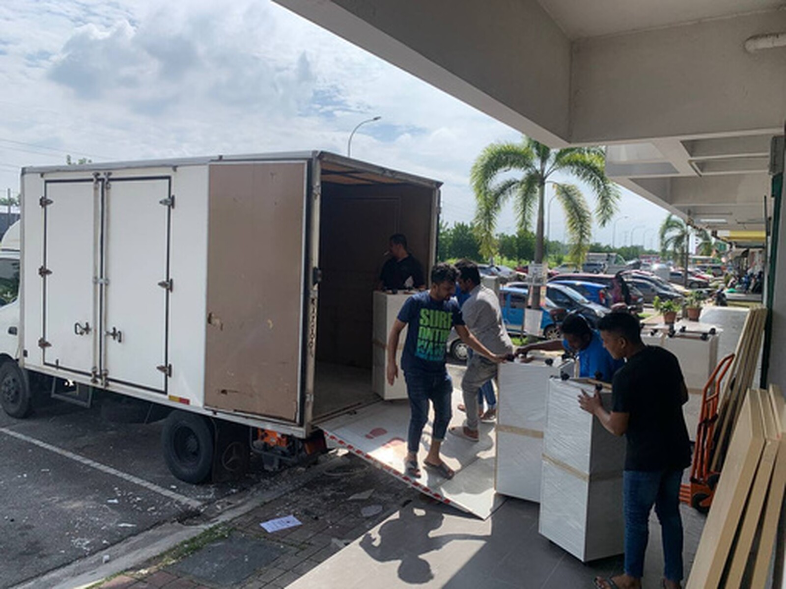 Professional moving service